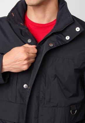 Chaqueta Levi's  Tehama Utility Negro