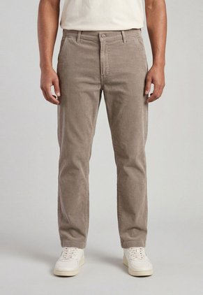 Pantalón Levi's XX Chino Relaxed Straight Fit Taupe