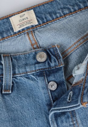 Jean Levi's 501 Curve Fit Índigo Medio
