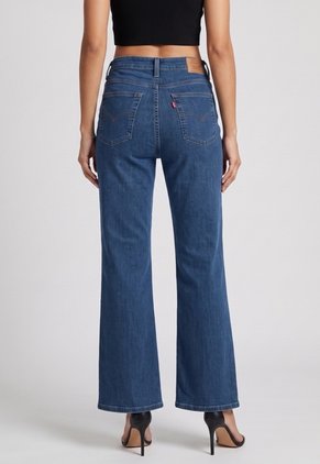Jean Levi's 725 Bootcut Fit Índigo Oscuro