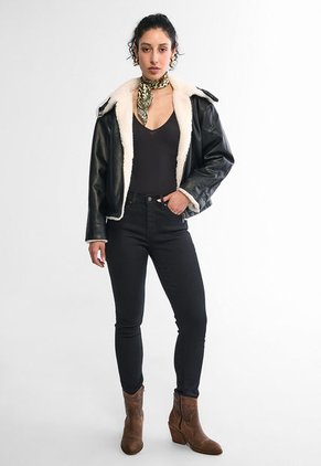 Jean Levi's 311 Shaping Skinny Negro