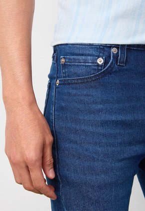 Jean Levi's 510 Skinny Fit Índigo Medio