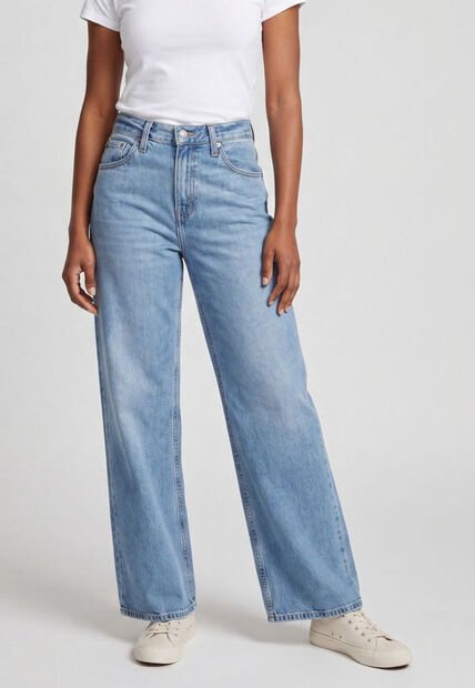 Jean Levi's Loose Boot Fit Índigo Claro