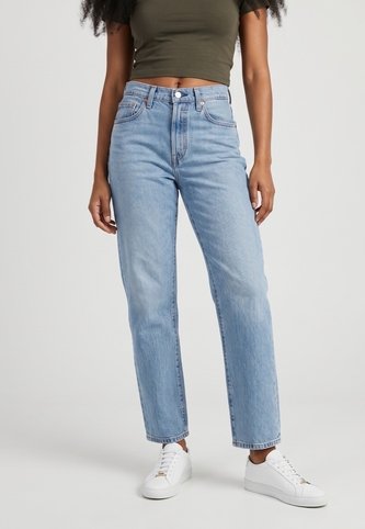 Jean Levi's 501 Curve Fit Índigo Medio Levis