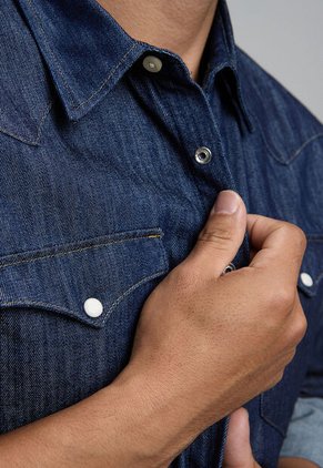 Camisa Denim Levi's Barstow Western Índigo Oscuro