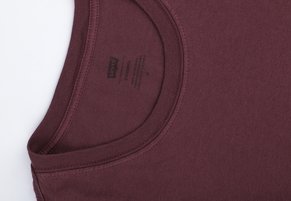 Camiseta Levi's Borgoña