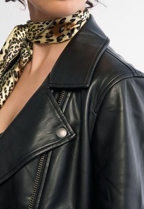 Chaqueta Levi's Soft Negro