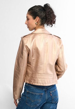 Chaqueta Levi's Soft Oro Rosa
