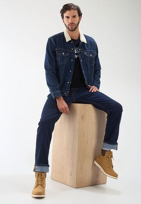 Jean Azul Índigo Medio Levi's 513 Slim Straight