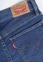 Jean Levi's 318 Shaping Wide Leg Fit Índigo Medio de Levis
