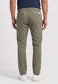 Pantalón Chino Levi's Standard Taper Fit Verde de Levis
