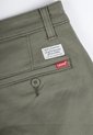 Pantalón Chino Levi's Standard Taper Fit Verde de Levis