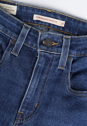Jean Levi's 725 Bootcut Fit Índigo Medio