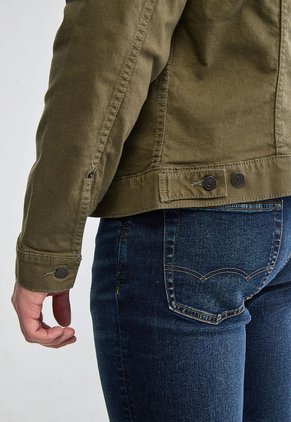 Chaqueta Levi's The Truker Verde Oliva