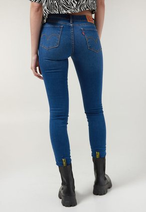Jean Azul Levi's 711 Skinny Fit