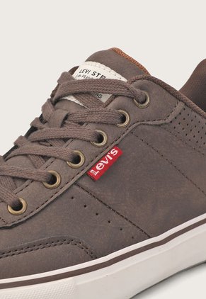 Tenis Lifestyle Marrón-Café-Marfil Levi's Munro