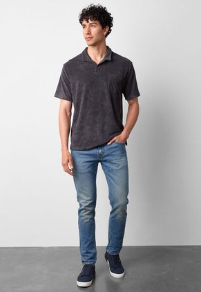 Jean Levi's 512 Slim Taper Fit Índigo Medio