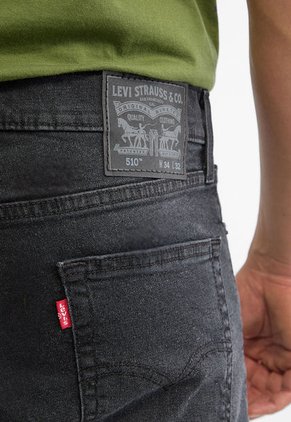 Jean Levi's 510 Skinny Fit Negro