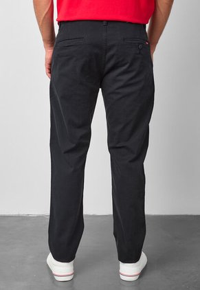 Pantalón Levi's XX Chino Standard Taper Fit Negro