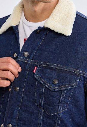 Chaqueta Denim Levi's Sherpa Trucker Índigo Oscuro