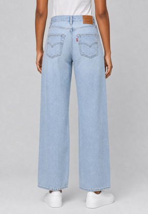 Jean Levi's Easy Dad Straight Fit Índigo Claro