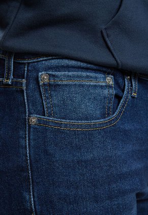 Jean Levi's 511 Slim Fit Índigo Medio