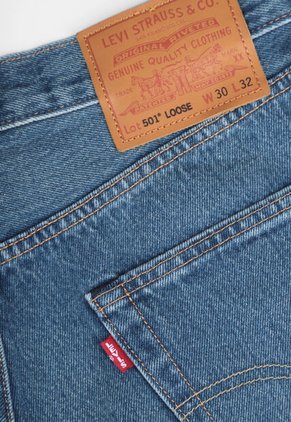 Jean Levi's 501 Loose Fit Índigo Medio