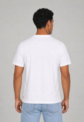 Camiseta Levi's Relaxed  Marfil