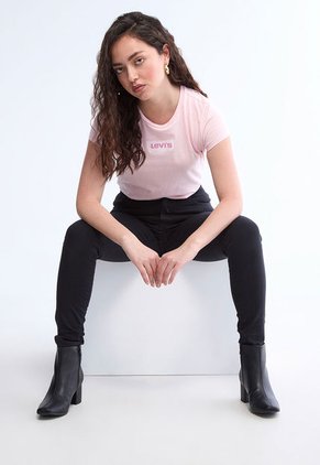 Camiseta Levi's Rosa