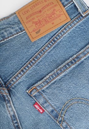 Jean Levi's 501 Crop Fit Índigo Claro