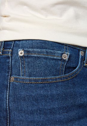 Jean Levi's 514 Straight Fit Índigo Medio