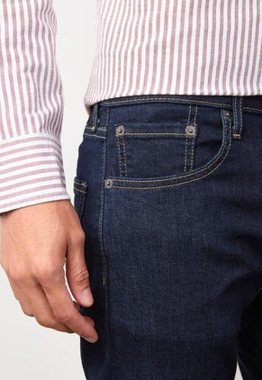 Jean Levi's 502 Taper Fit Índigo Oscuro