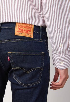Jean Levi's 502 Taper Fit Índigo Oscuro