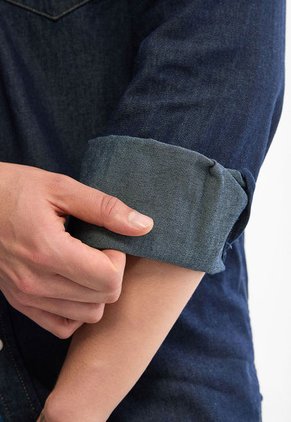 Camisa Levi's Índigo Oscuro