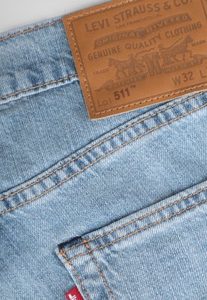 Jean Levi's 511 Slim Fit Índigo Claro
