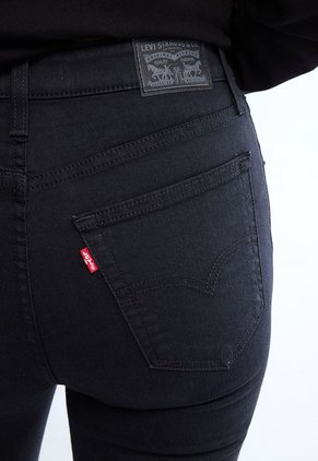 Jean Levi's 726 Flare Fit Negro