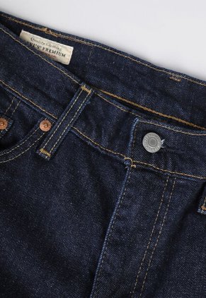 Jean Levi's 502 Taper Fit Índigo Oscuro