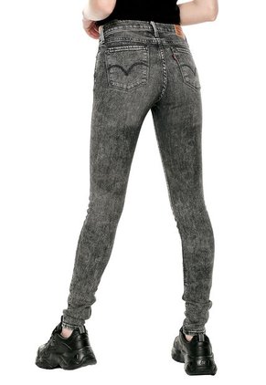 Jean Negro-Gris Levi´s