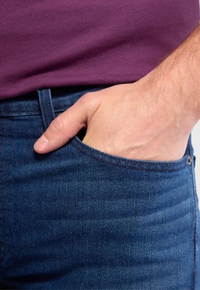 Jean Levi's 512 Slim Taper Fit Índigo Medio