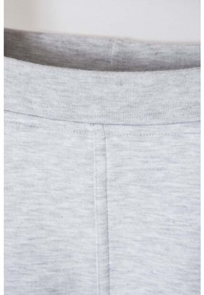 Conjunto De LittleMic Con Pantalón Largo Gris Y Taupe Para Bebé Niño 12-18