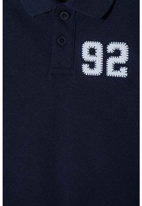 Camiseta Tipo Polo De Mic Azul Para Niño 2T A 5T 3T