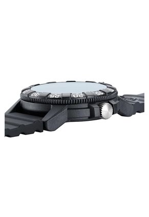 Reloj Luminox Modelo Xs.0335 Gris Hombre