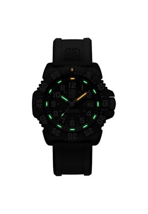 Reloj Luminox Modelo Xs.3051.f Negro Hombre
