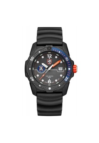 Reloj Luminox Modelo Xb.3723 Negro Hombre Luminox