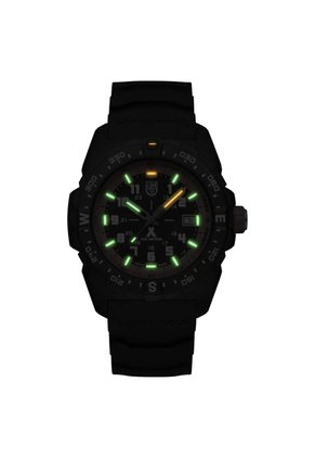 Reloj Luminox Modelo Xb.3739 Negro Hombre