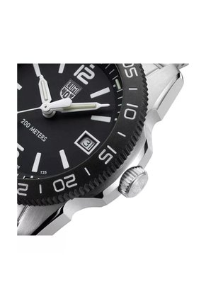 Reloj Luminox Modelo Xs.3122m.1 Plateado Hombre