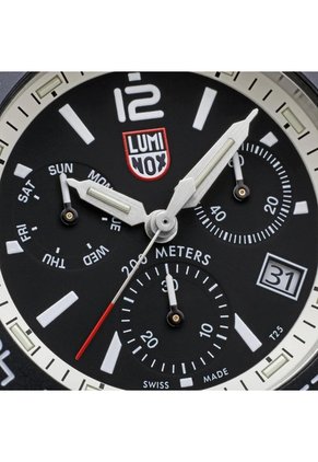 Reloj Luminox Modelo Xs.3141 Blanco Hombre