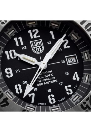 Reloj Luminox Modelo Xl.3351.1.set Negro Hombre