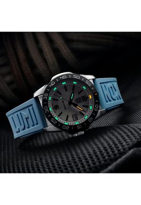 Reloj Luminox Modelo Xs.3124m Celeste Hombre