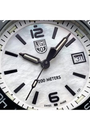 Reloj Luminox Modelo Xs.3128m.set Blanco Hombre
